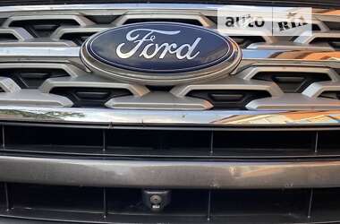 Внедорожник / Кроссовер Ford Explorer 2018 в Белой Церкви