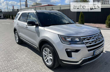 Позашляховик / Кросовер Ford Explorer 2018 в Тернополі