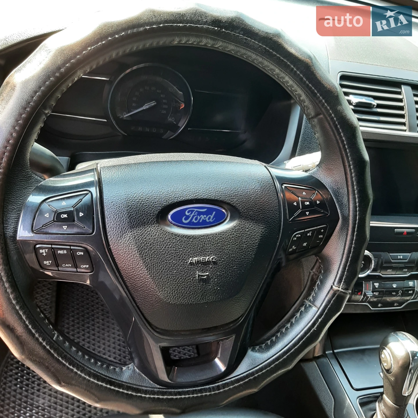 2018 Ford Explorer - мініатюра 19