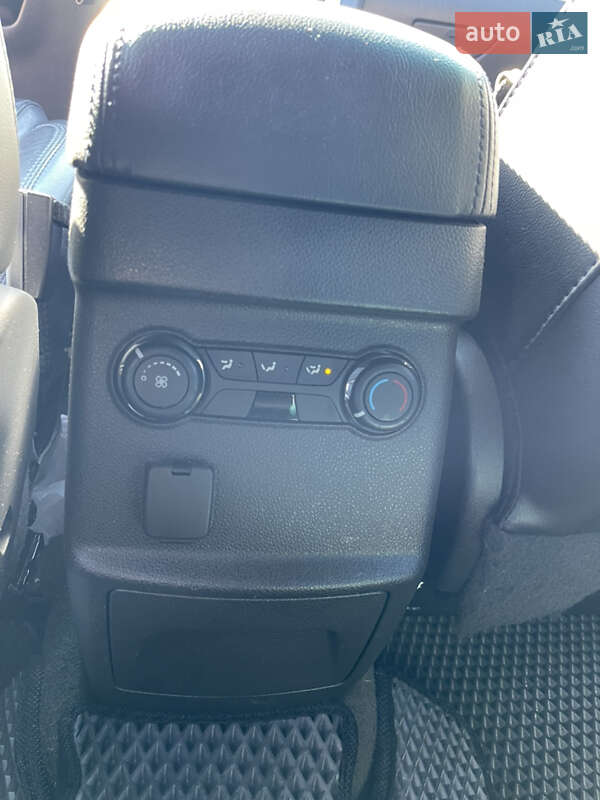 Позашляховик / Кросовер Ford Explorer 2014 в Чернігові