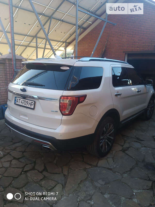 Позашляховик / Кросовер Ford Explorer 2016 в Івано-Франківську