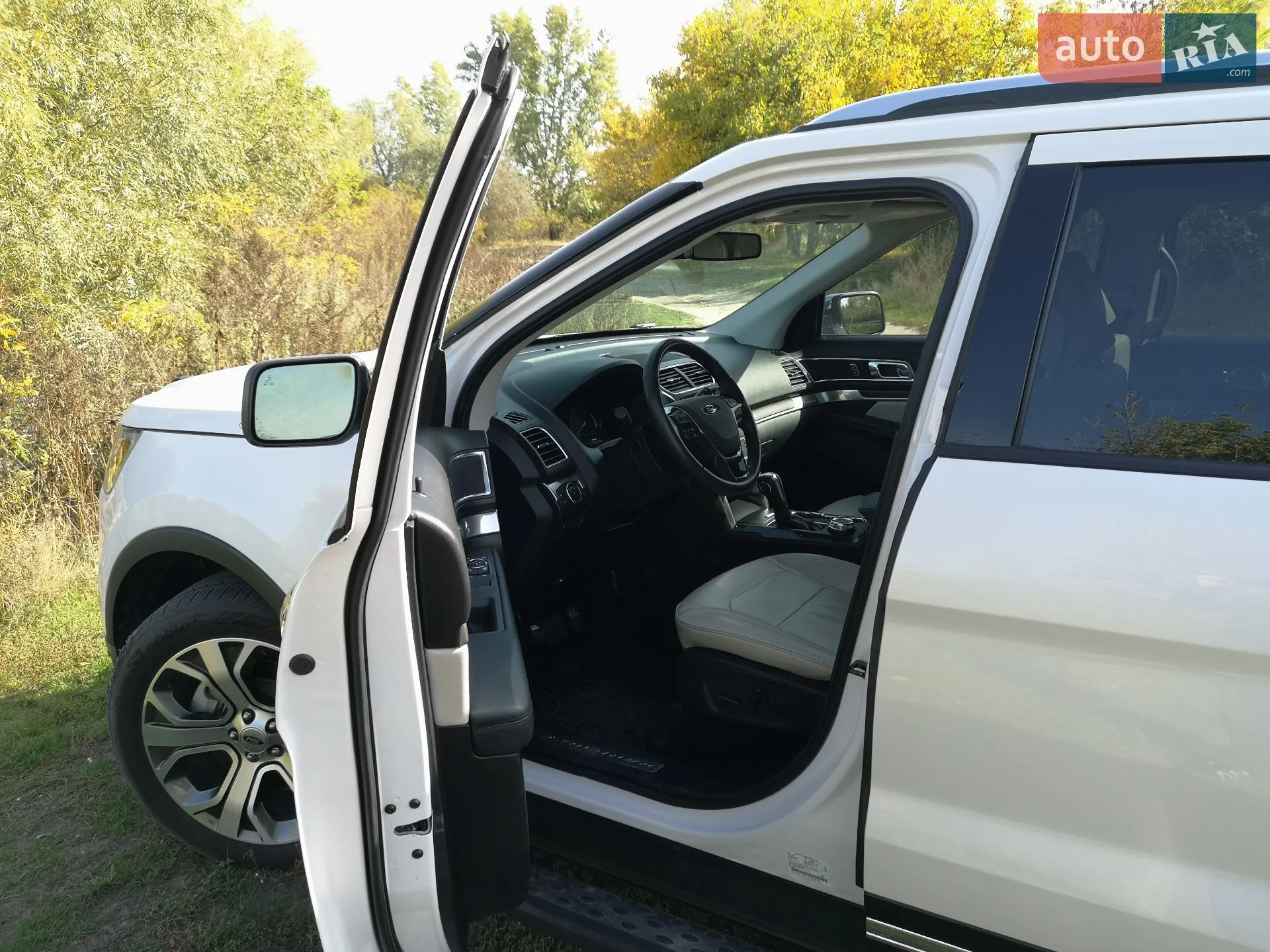 2018 Ford Explorer - мініатюра 16