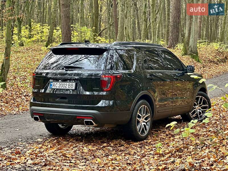 Внедорожник / Кроссовер Ford Explorer 2017 в Луцке