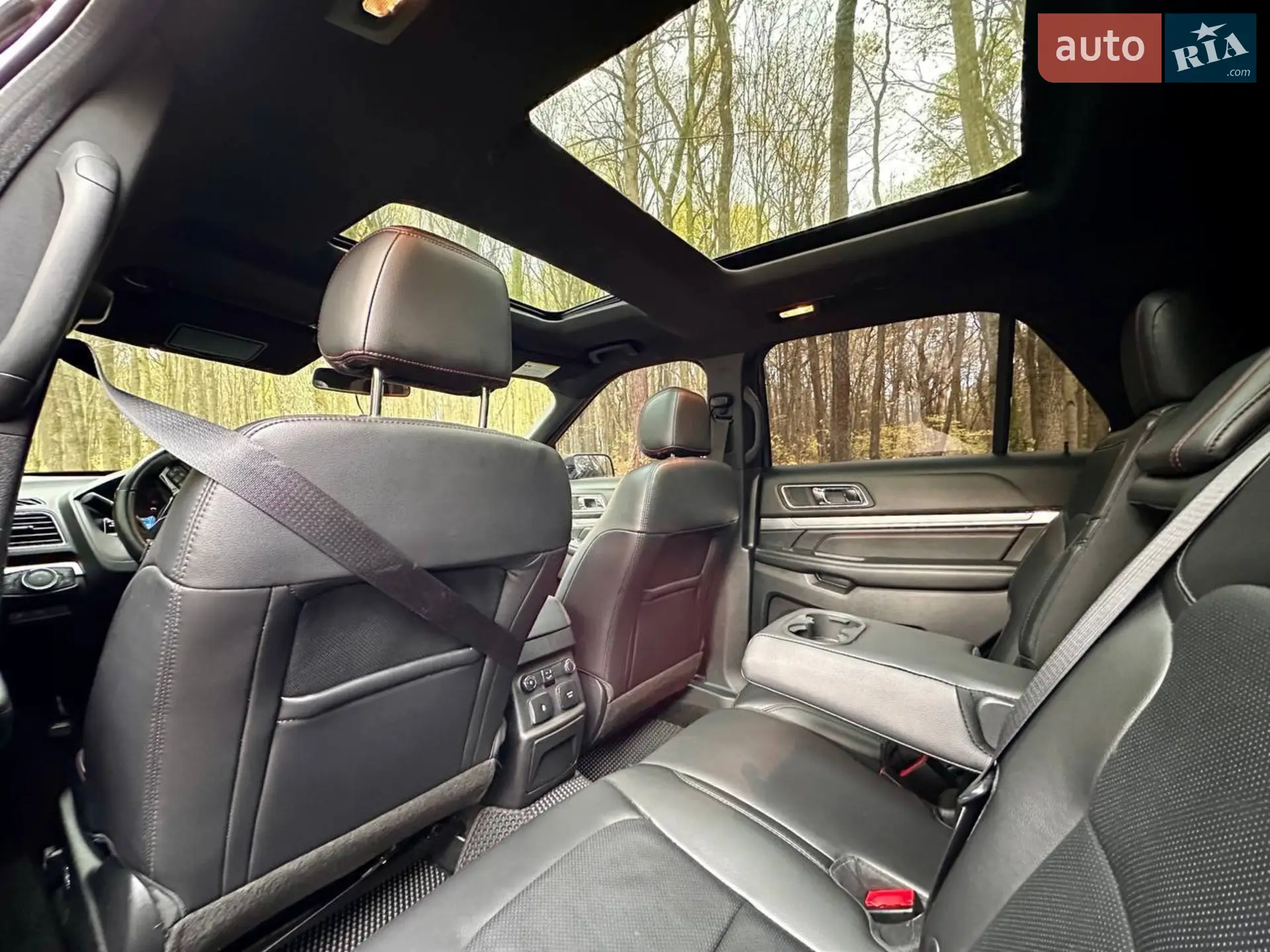 2017 Ford Explorer - мініатюра 12
