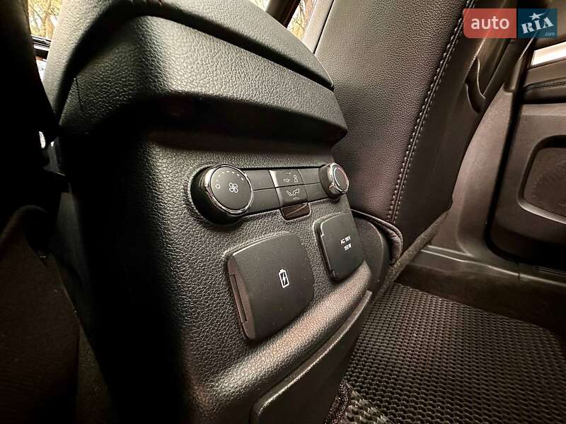 Внедорожник / Кроссовер Ford Explorer 2017 в Луцке фото 13 Внедорожник / Кроссовер Ford Explorer 2017 в Луцке