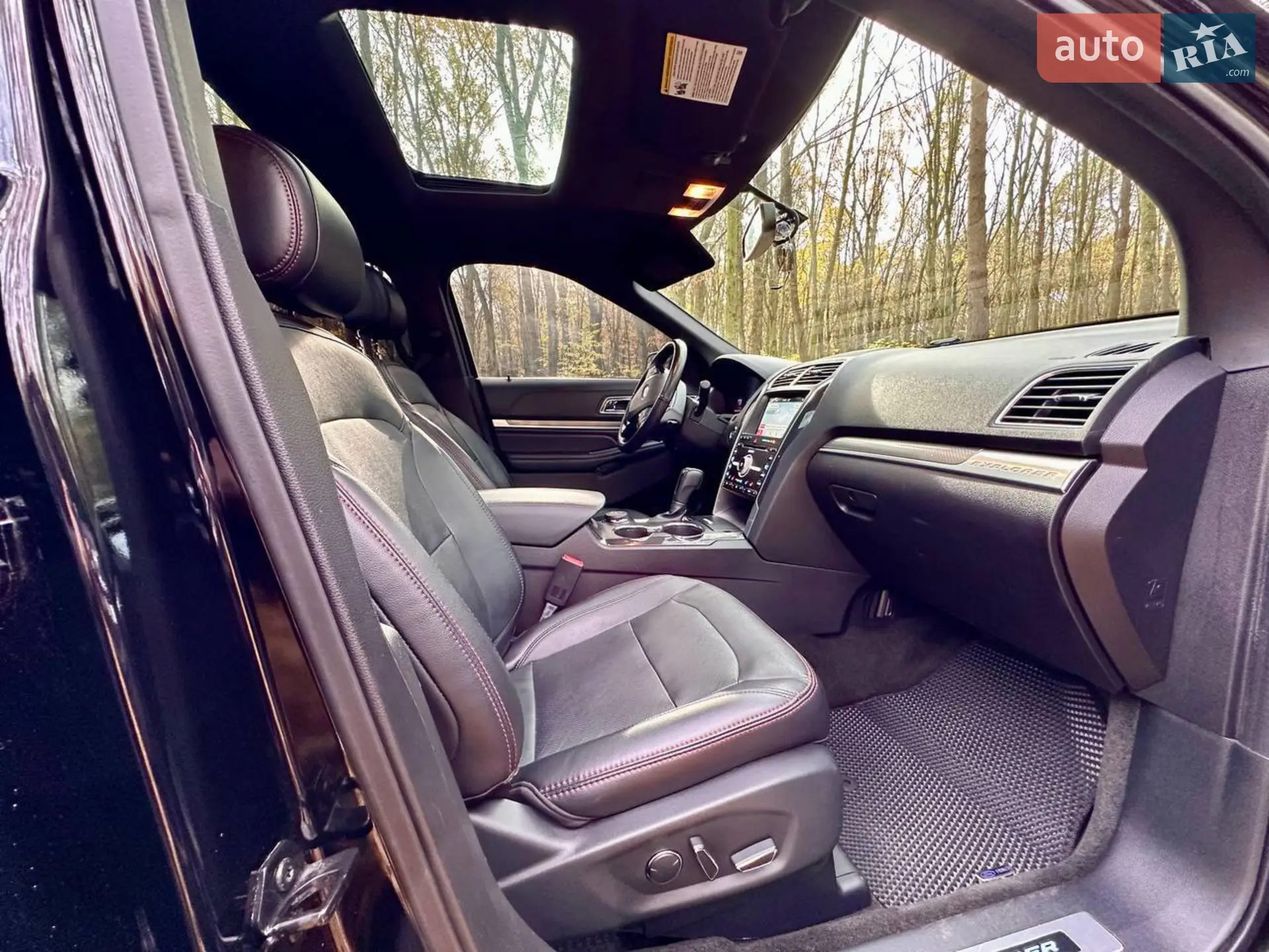 2017 Ford Explorer - мініатюра 23
