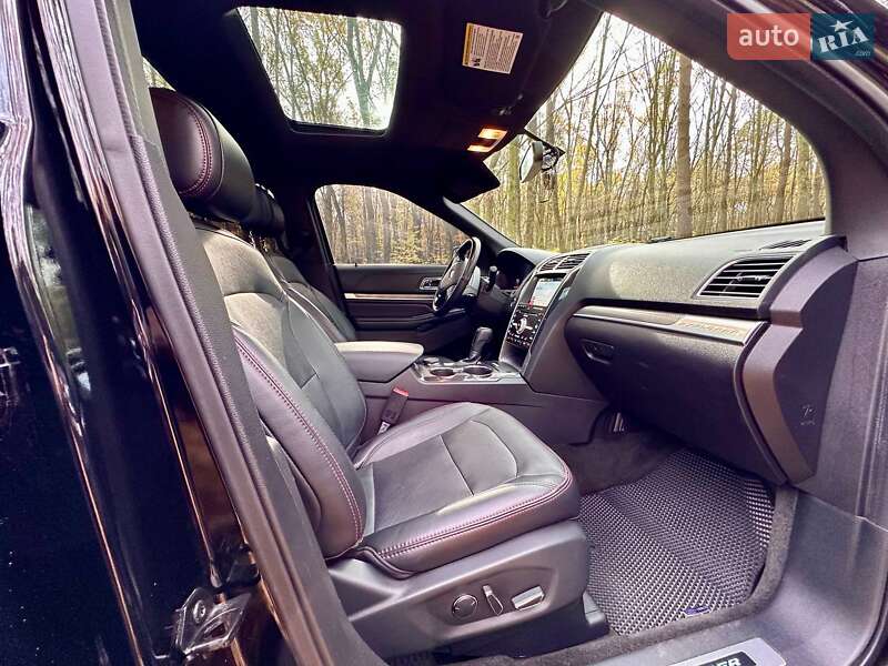 Внедорожник / Кроссовер Ford Explorer 2017 в Луцке