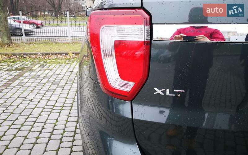 Внедорожник / Кроссовер Ford Explorer 2015 в Львове