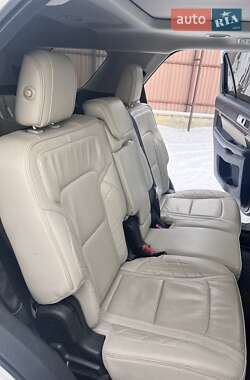 Внедорожник / Кроссовер Ford Explorer 2015 в Трускавце