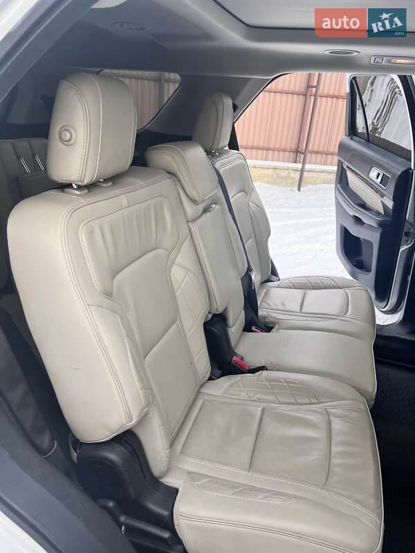 Внедорожник / Кроссовер Ford Explorer 2015 в Трускавце