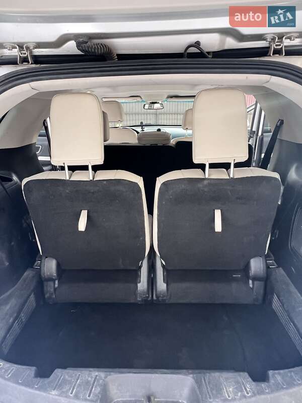 Внедорожник / Кроссовер Ford Explorer 2015 в Трускавце
