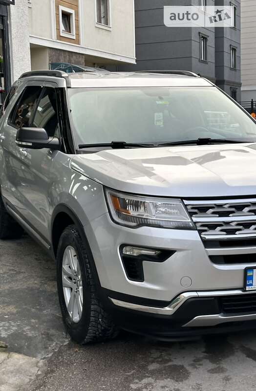 Внедорожник / Кроссовер Ford Explorer 2019 в Львове
