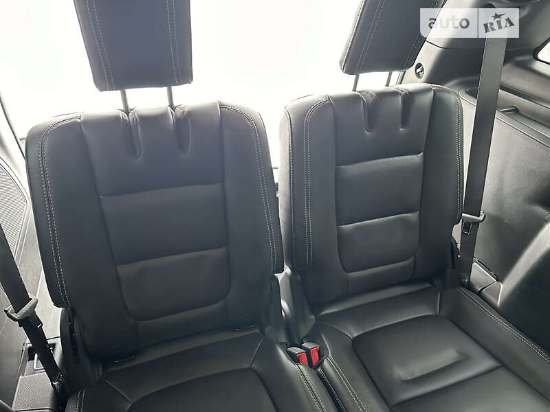 Позашляховик / Кросовер Ford Explorer 2013 в Житомирі