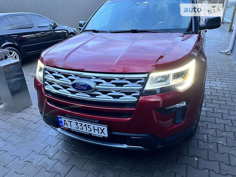 Позашляховик / Кросовер Ford Explorer 2018 в Івано-Франківську