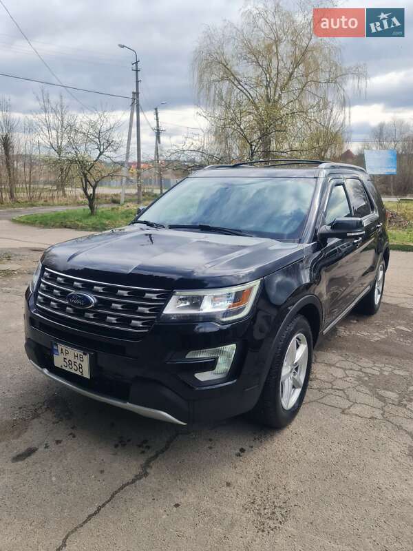 Позашляховик / Кросовер Ford Explorer 2017 в Трускавці