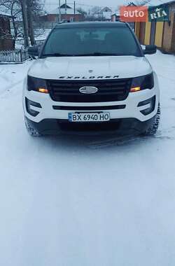 Позашляховик / Кросовер Ford Explorer 2017 в Деражні