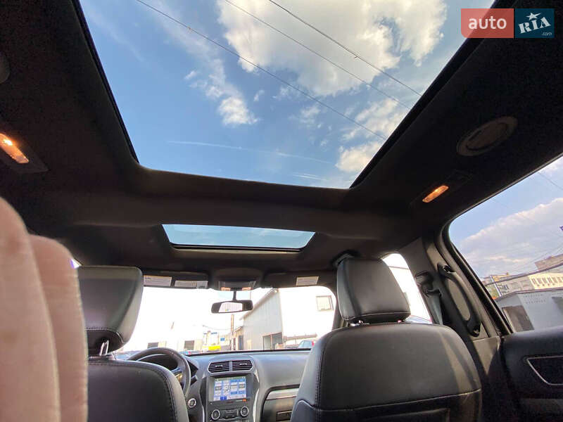 Внедорожник / Кроссовер Ford Explorer 2018 в Тернополе