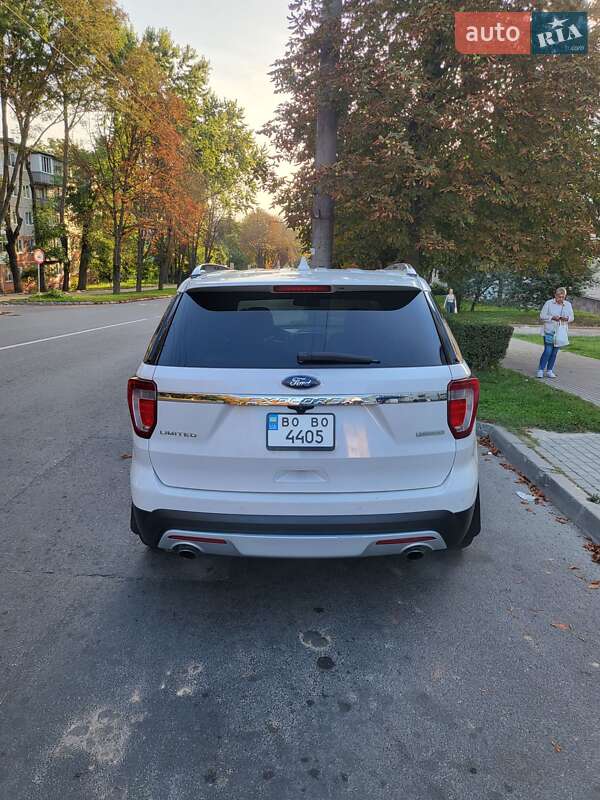 Позашляховик / Кросовер Ford Explorer 2017 в Тернополі
