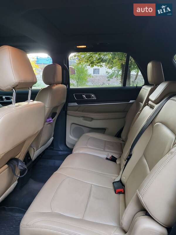 Внедорожник / Кроссовер Ford Explorer 2017 в Тернополе фото 23 Внедорожник / Кроссовер Ford Explorer 2017 в Тернополе