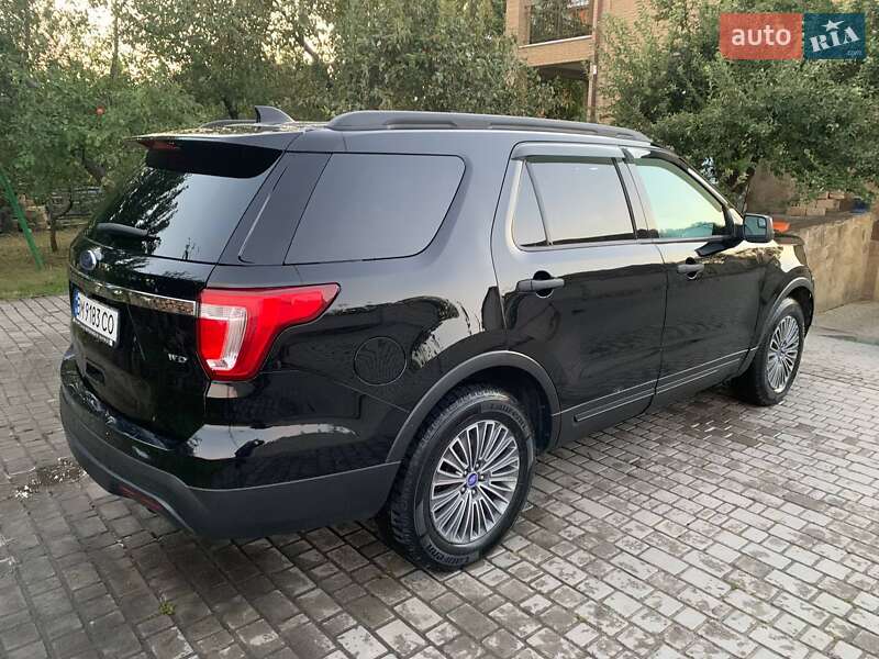 Внедорожник / Кроссовер Ford Explorer 2017 в Ахтырке
