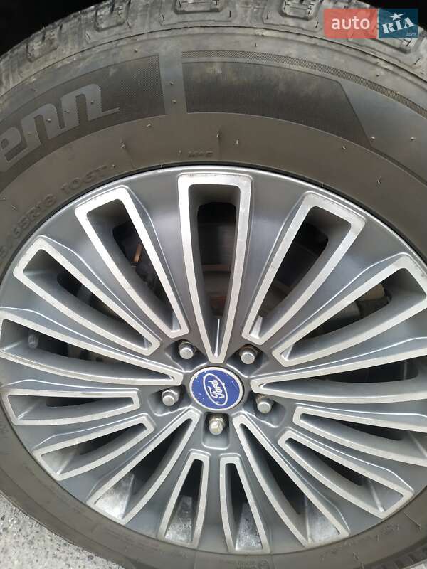 Позашляховик / Кросовер Ford Explorer 2017 в Охтирці