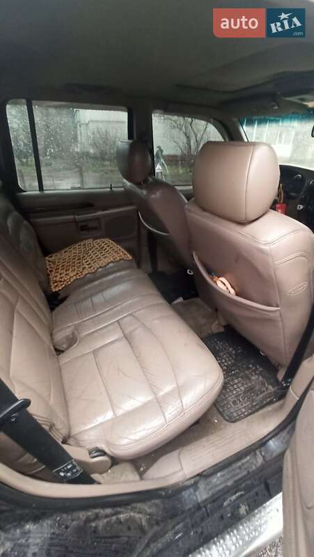 Позашляховик / Кросовер Ford Explorer 1996 в Черкасах фото 4 Позашляховик / Кросовер Ford Explorer 1996 в Черкасах