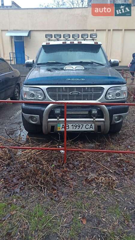 Внедорожник / Кроссовер Ford Explorer 1996 в Черкассах