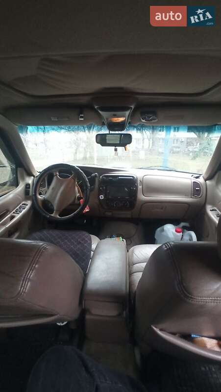Внедорожник / Кроссовер Ford Explorer 1996 в Черкассах