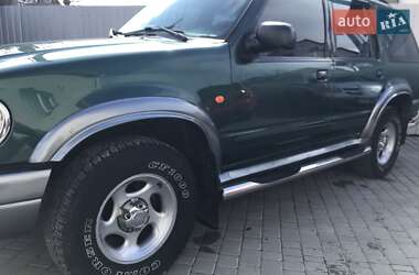 Внедорожник / Кроссовер Ford Explorer 2000 в Одессе