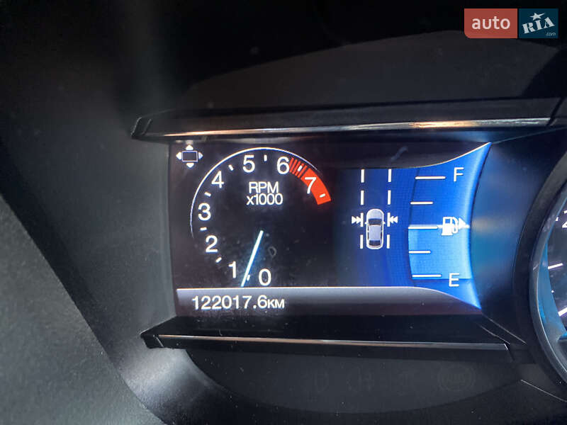 Внедорожник / Кроссовер Ford Explorer 2015 в Ивано-Франковске