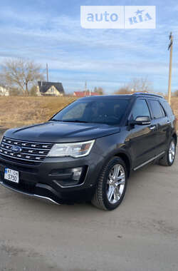 Внедорожник / Кроссовер Ford Explorer 2015 в Ивано-Франковске