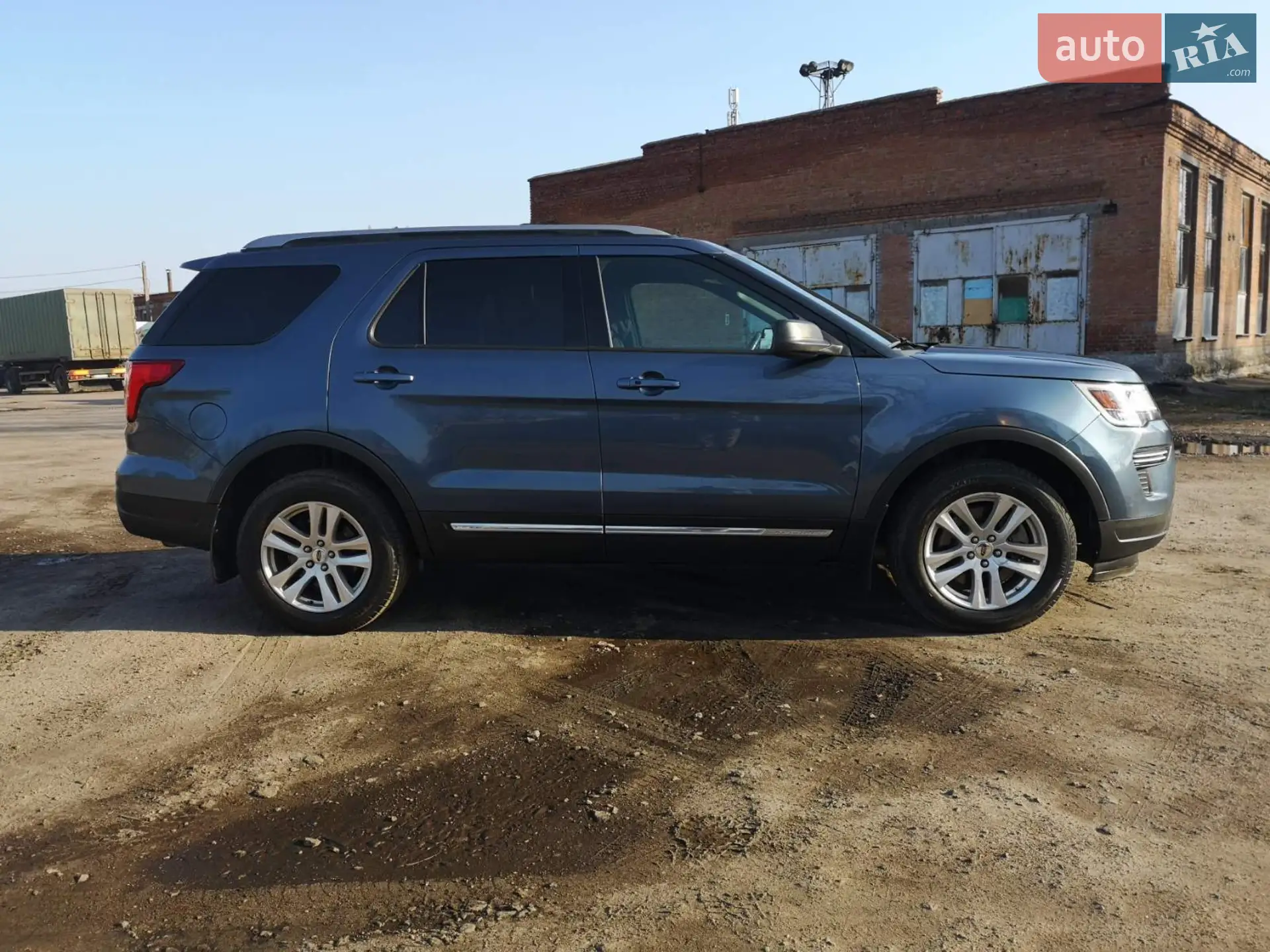 2018 Ford Explorer - мініатюра 3