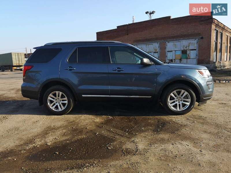 Внедорожник / Кроссовер Ford Explorer 2018 в Киеве