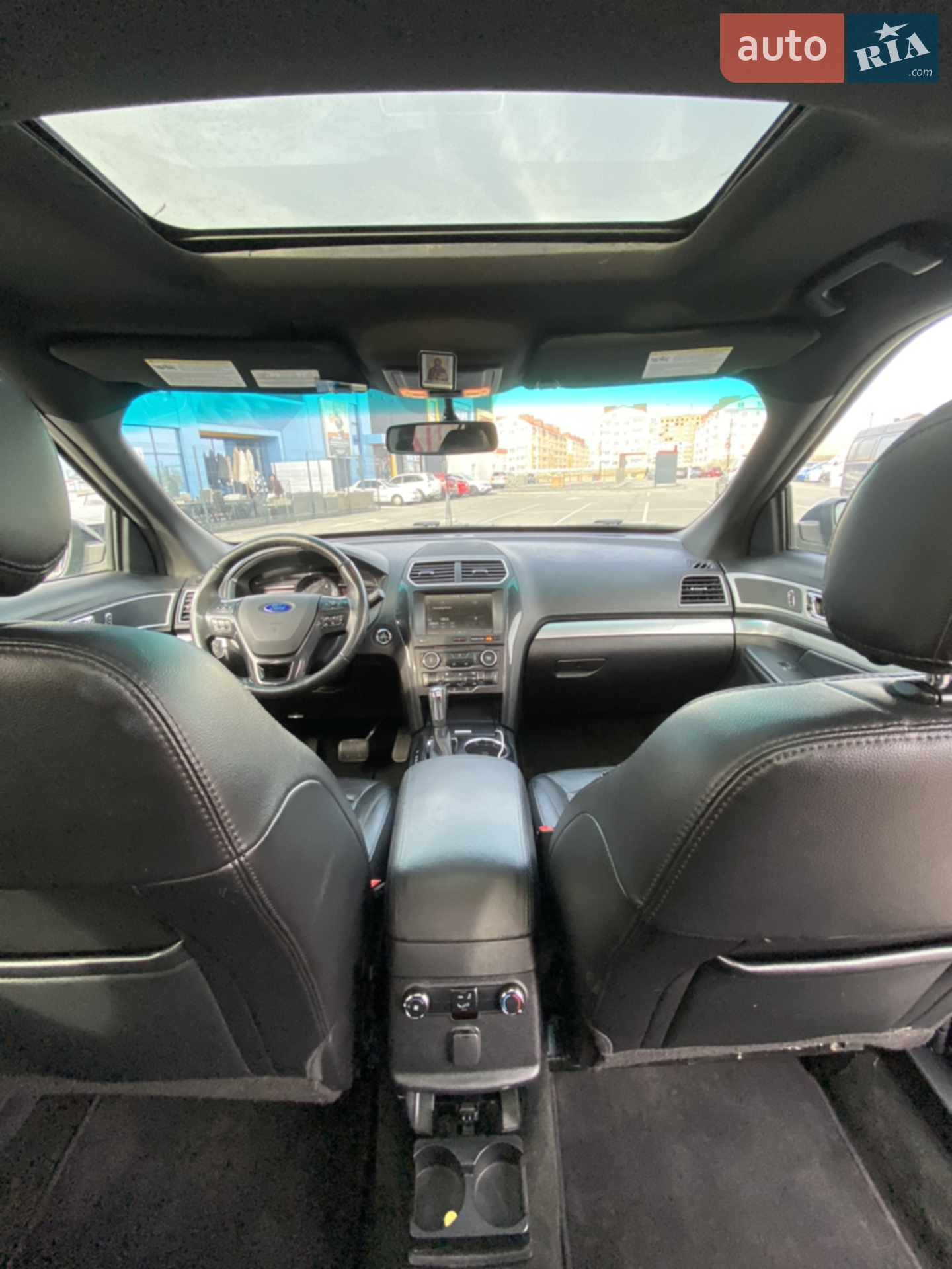 2016 Ford Explorer - мініатюра 9