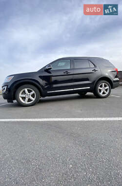 Внедорожник / Кроссовер Ford Explorer 2016 в 