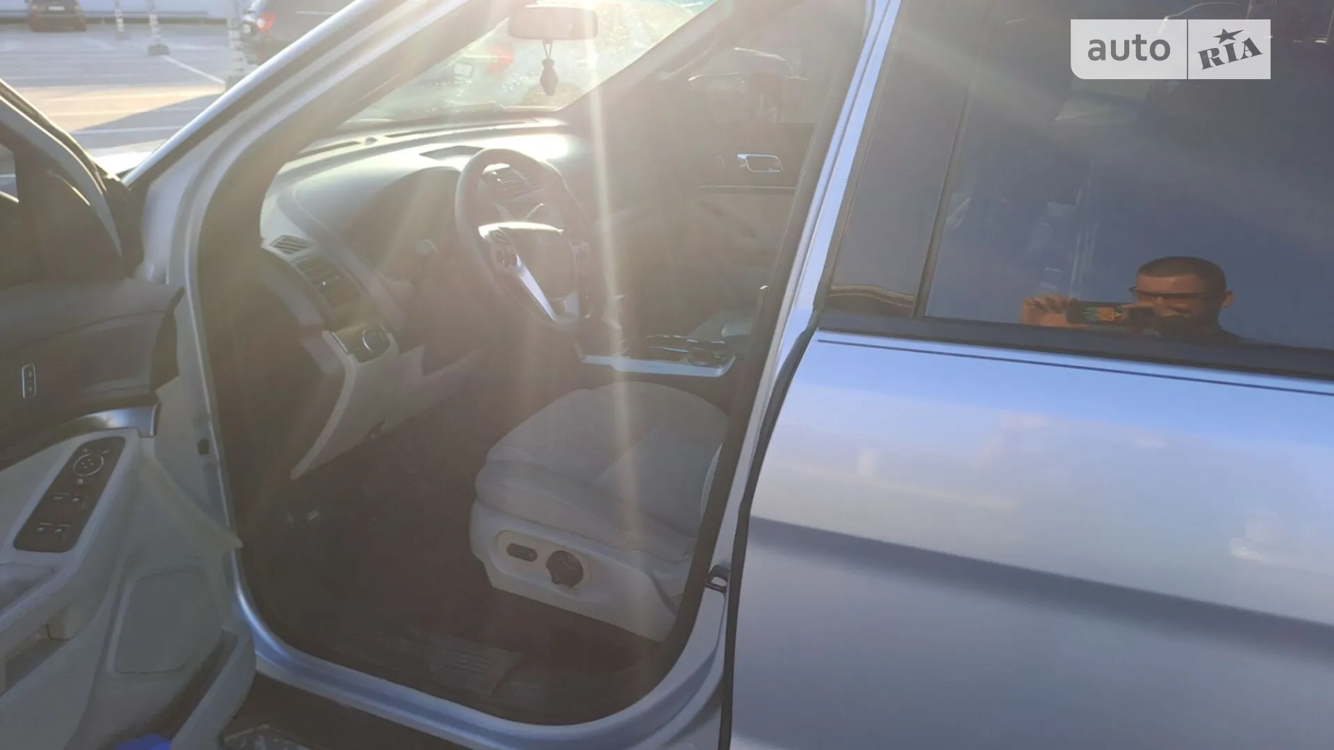 2014 Ford Explorer - мініатюра 13