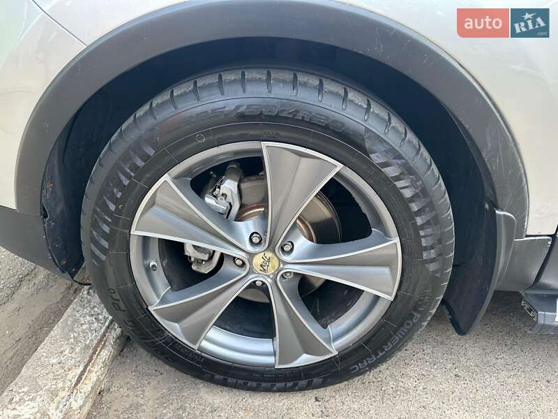 Внедорожник / Кроссовер Ford Explorer 2017 в Первомайске фото 14 Внедорожник / Кроссовер Ford Explorer 2017 в Первомайске