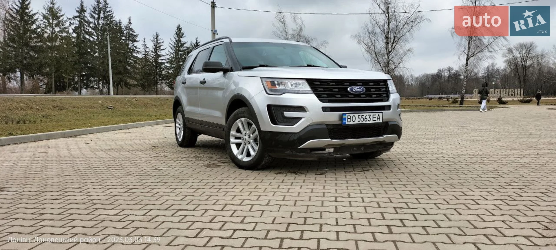 2015 Ford Explorer - мініатюра 4