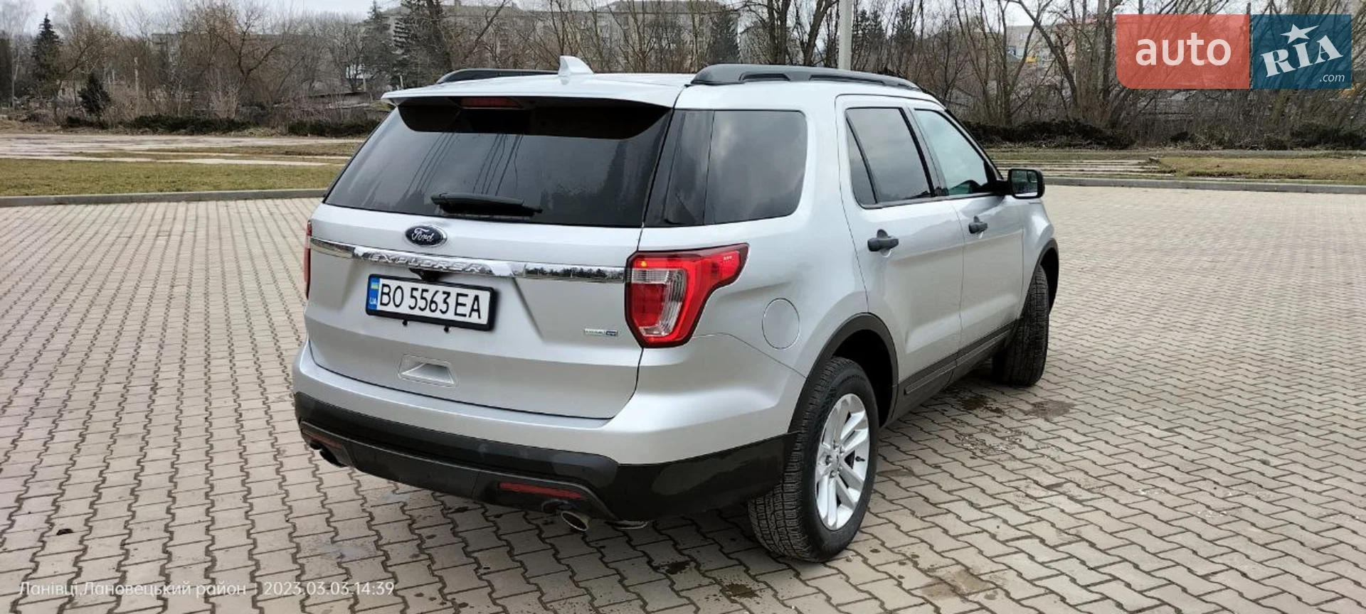 2015 Ford Explorer - мініатюра 9