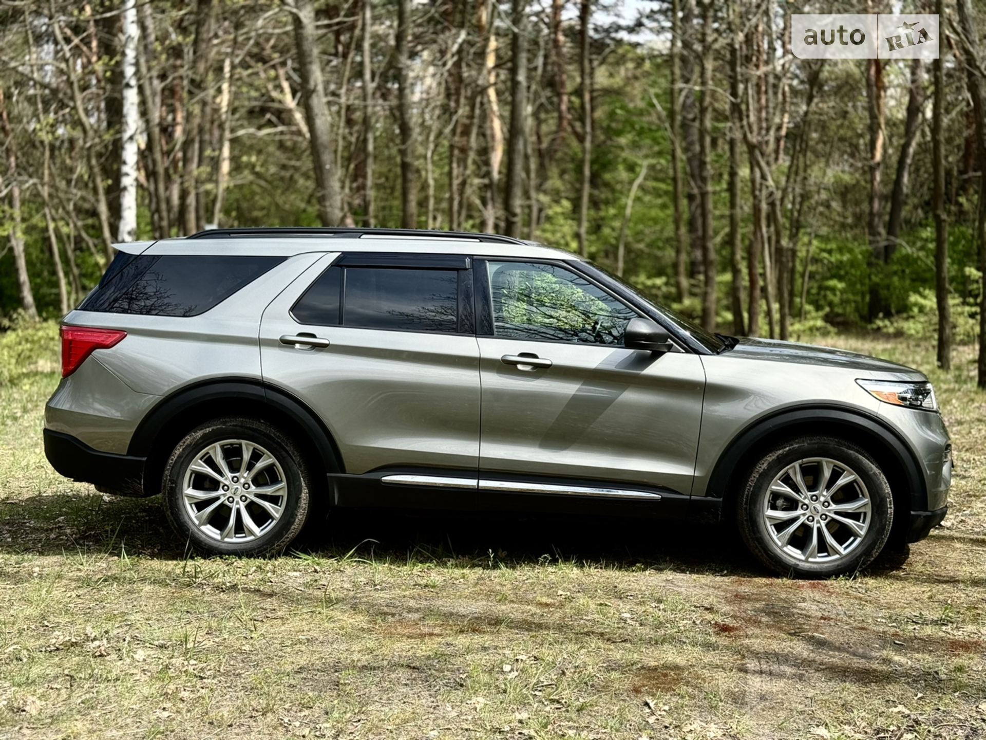 2019 Ford Explorer - мініатюра 9