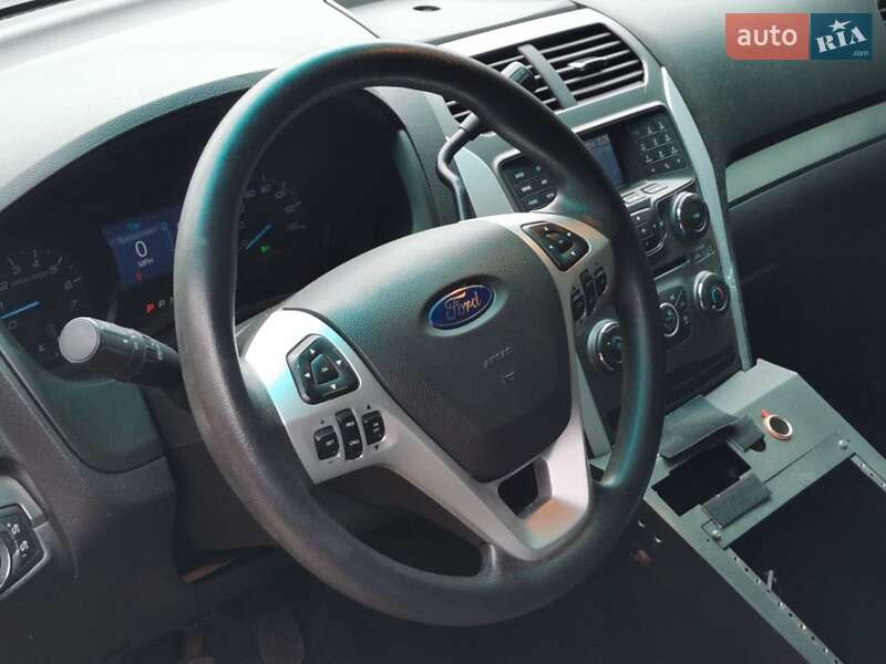 Позашляховик / Кросовер Ford Explorer 2013 в Києві