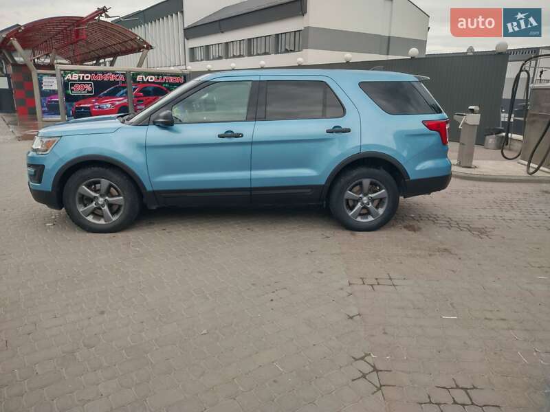 Внедорожник / Кроссовер Ford Explorer 2017 в Ивано-Франковске