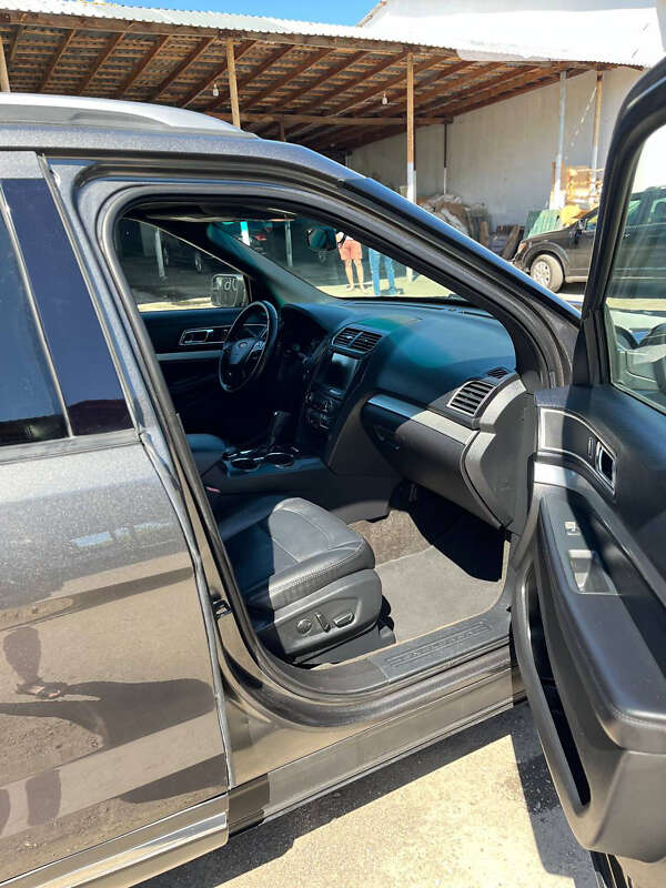 Внедорожник / Кроссовер Ford Explorer 2015 в Киеве