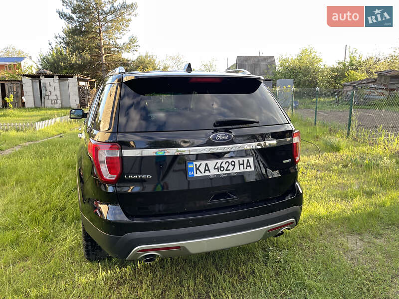Позашляховик / Кросовер Ford Explorer 2016 в Чернігові