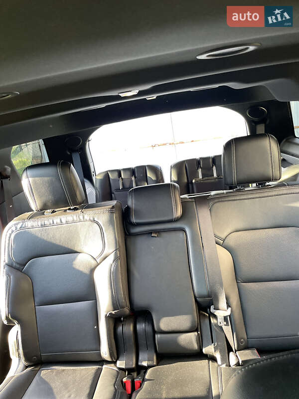 Позашляховик / Кросовер Ford Explorer 2016 в Чернігові