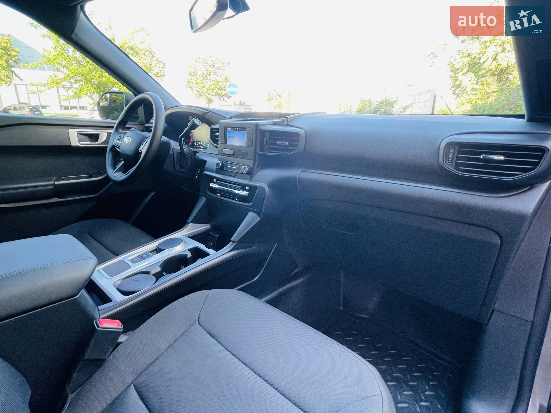 2020 Ford Explorer - мініатюра 15