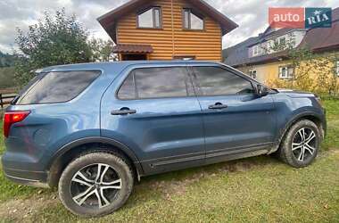 Внедорожник / Кроссовер Ford Explorer 2018 в Верховине