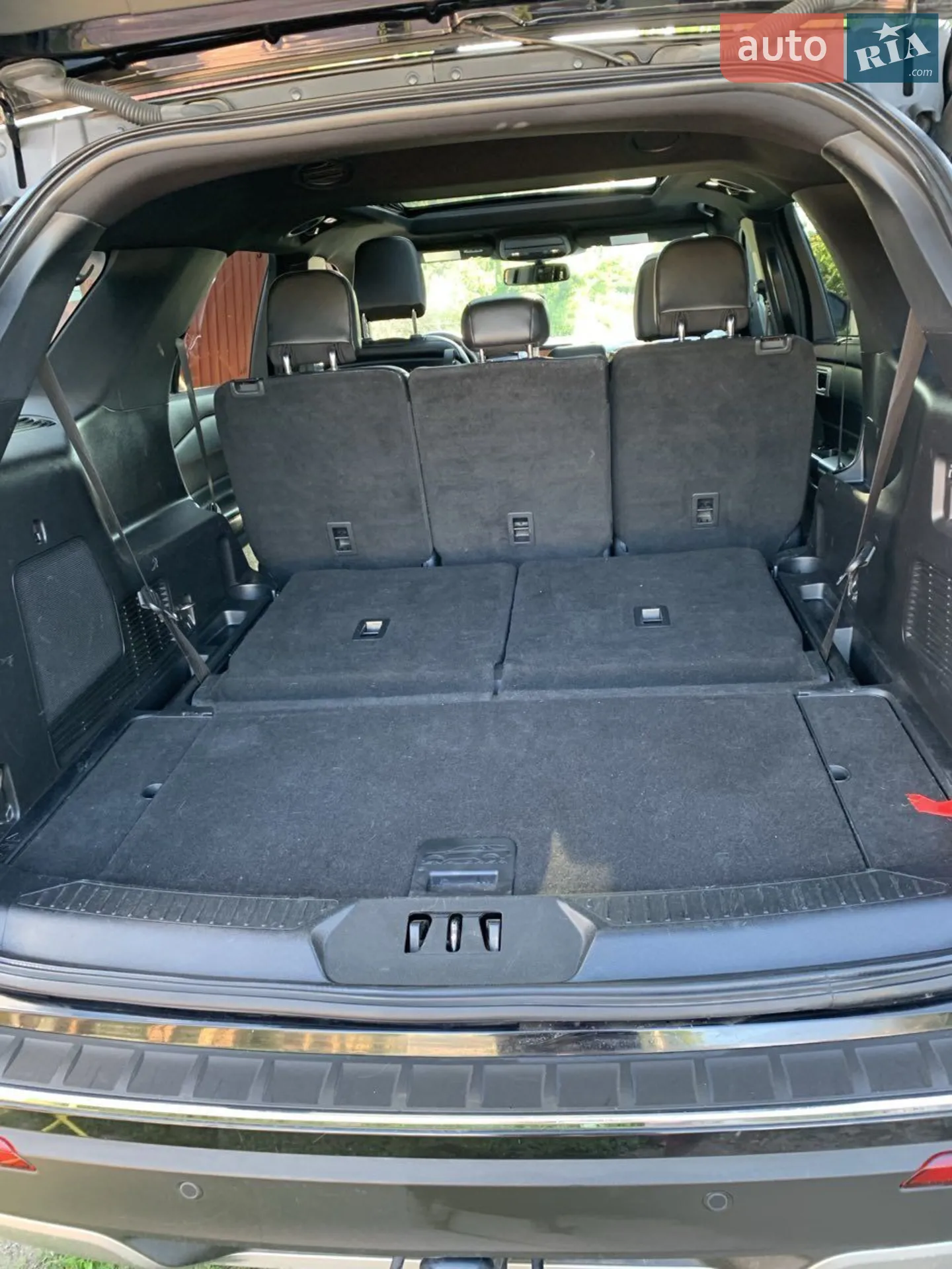 2019 Ford Explorer - мініатюра 11