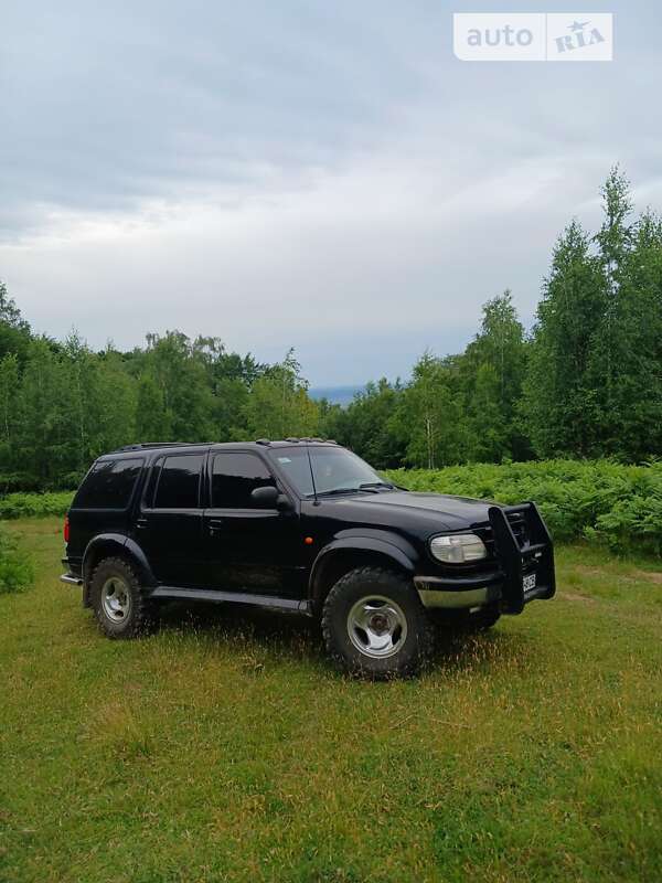Внедорожник / Кроссовер Ford Explorer 1995 в Иршаве фото 4 Внедорожник / Кроссовер Ford Explorer 1995 в Иршаве