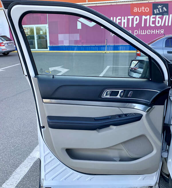 Внедорожник / Кроссовер Ford Explorer 2018 в Киеве